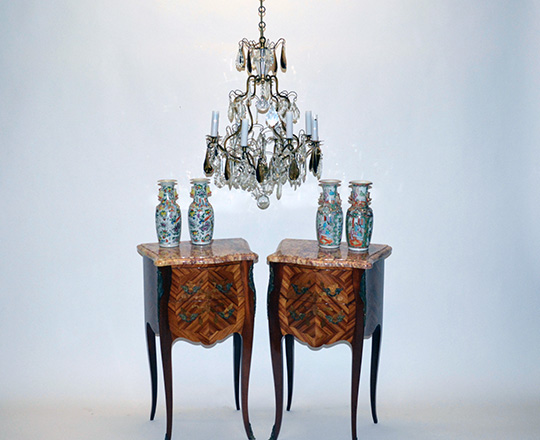 Lot 139_1: Early cent eight light two clolor crystal and brass  cage chandelier.