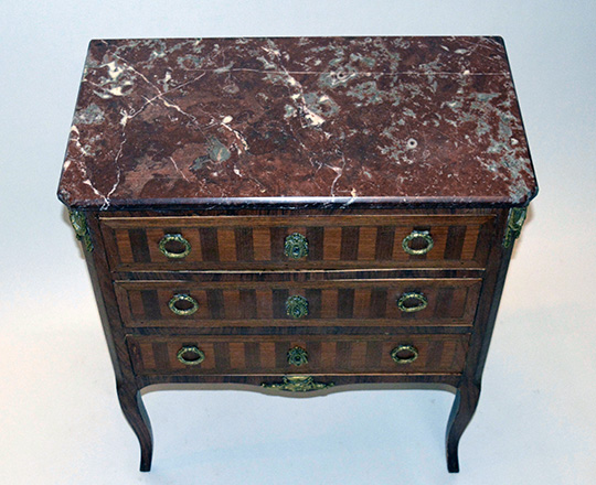 Lot 204_1: Early cent Louis XVl / XV (Transition) three drawer, marble top commode.H80xW68xD37cm.