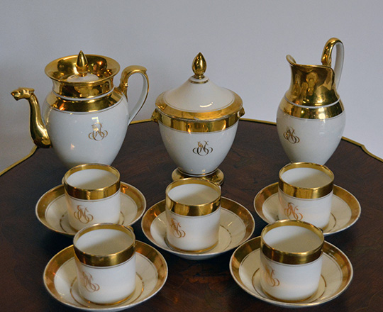 Lot 291: 19th cent monogrammed white with gold rim tea/coffee, porcelaine de Paris set.