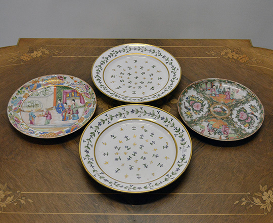 Lot 324: Pr plates Barbeaux, dia 24cm and  two Chinese, green and rose family  (+ small Canton vase acc). H30cm.