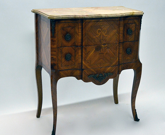Lot 355: Louis XV / XVI Tansition two drawer, marble top marquetry commode. H80xW72xD38cm.