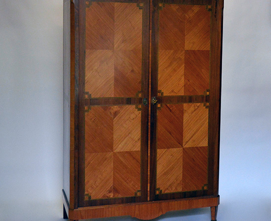 Lot 510: Elegant Louis XVI two door fine rosewood marqetry armoire. H192xW133xD52cm.