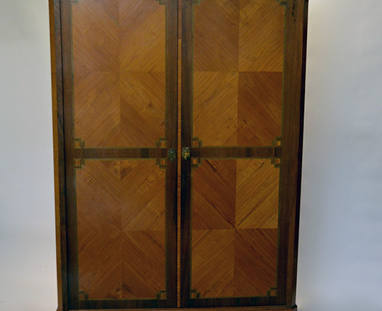 Lot 510_1: Elegant Louis XVI two door fine rosewood marqetry armoire. H192xW133xD52cm.
