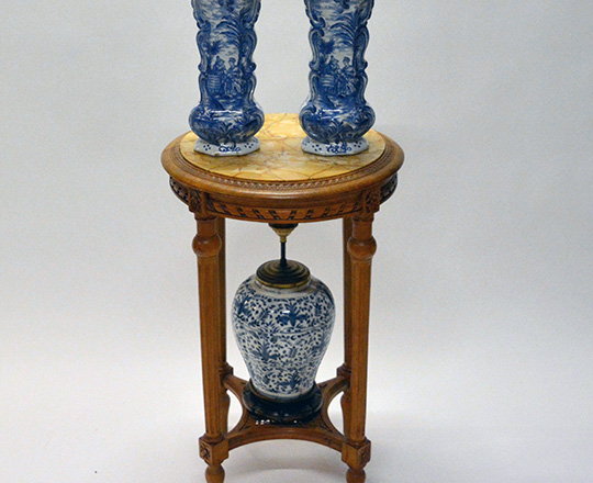 Lot 542: Chinese? Blue & white porcelaine vase / lamp, H32cm (with base) and a pair of signed Delft vases, H32cm.