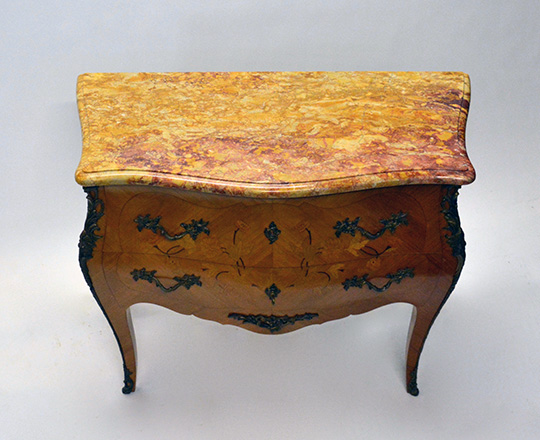 Lot 562_2: Louis XV style two drawer, marble top marquetry commode. H81,5xW100xD44cm.