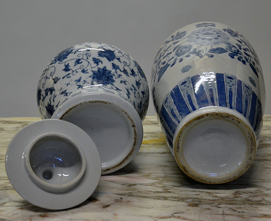 Lot 586_2: Chinese porcelain vase / lamp,H35cm and a lidded pot, H27cm.