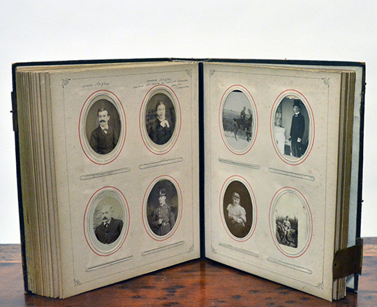 Lot 60_2: Two 19th cent leather bound photo albums. 21X25cm & 16x22cm.